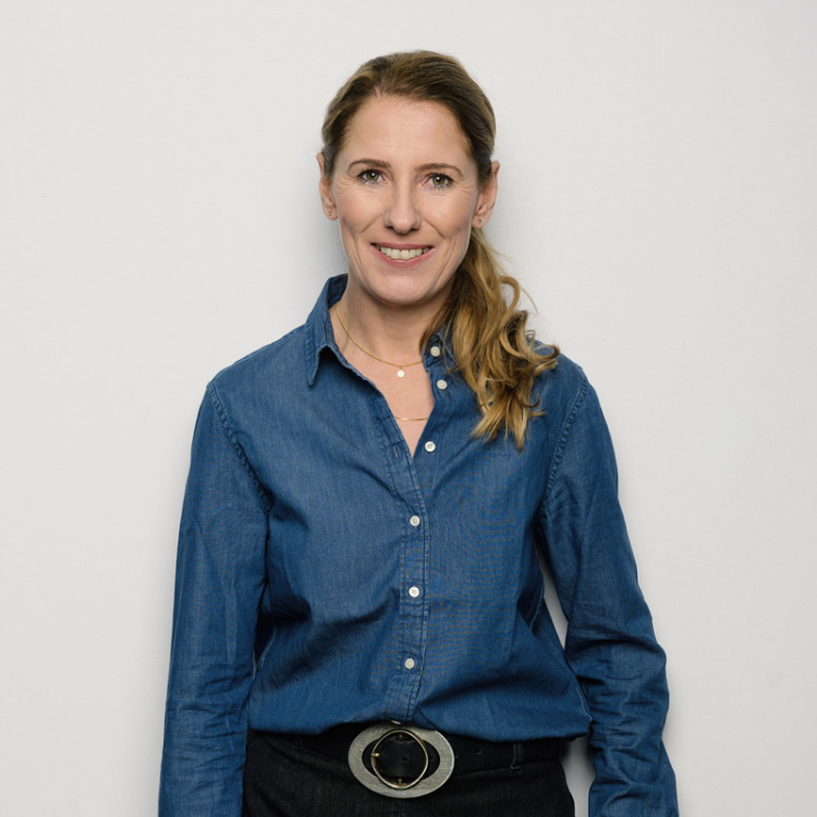 Profilbild Dr. Esther Curdt